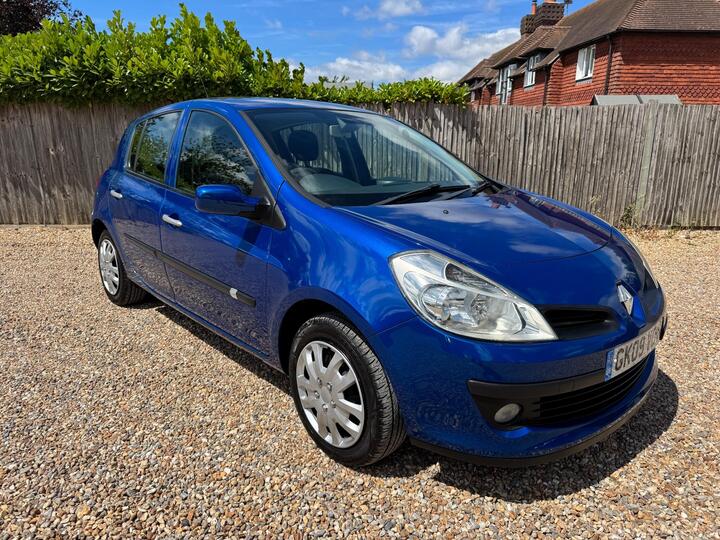 Renault Clio 1.6 VVT Expression 5dr