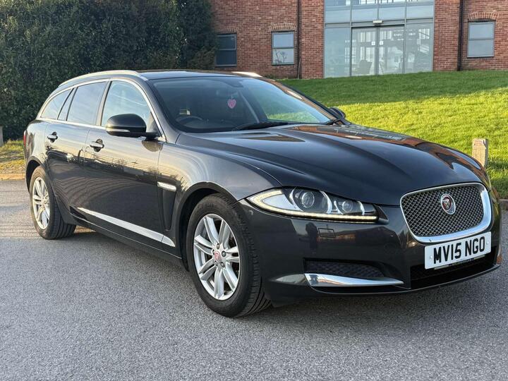 Jaguar XF 2.2d Luxury Sportbrake Auto Euro 5 (s/s) 5dr