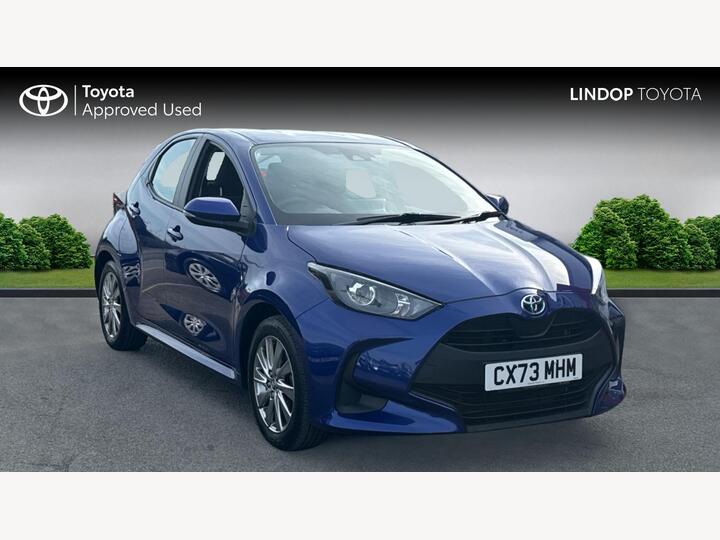 Toyota YARIS 1.5 VVT-h Icon E-CVT Euro 6 (s/s) 5dr