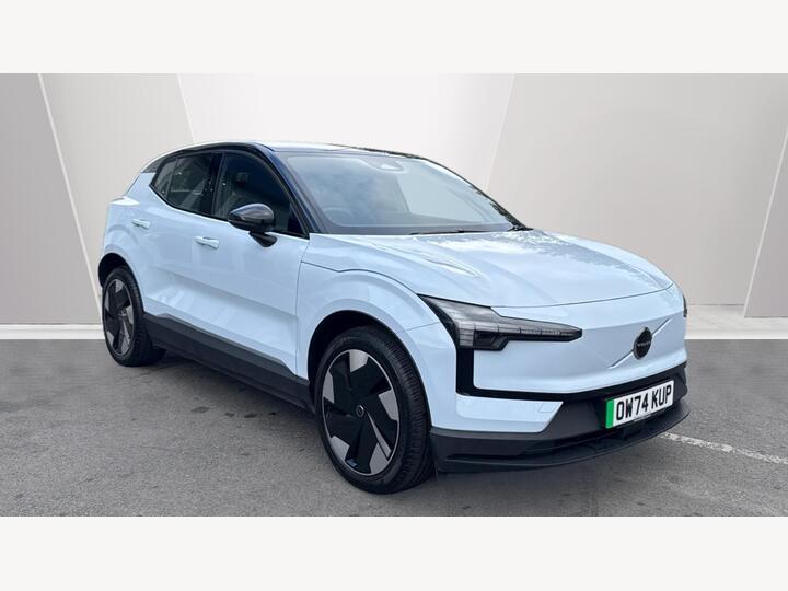 Volvo EX30 Twin Performance 69kWh Plus Auto AWD 5dr
