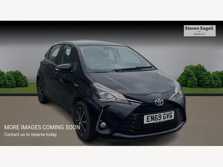 Toyota Yaris 1.5 VVT-h Icon Tech E-CVT Euro 6 (s/s) 5dr