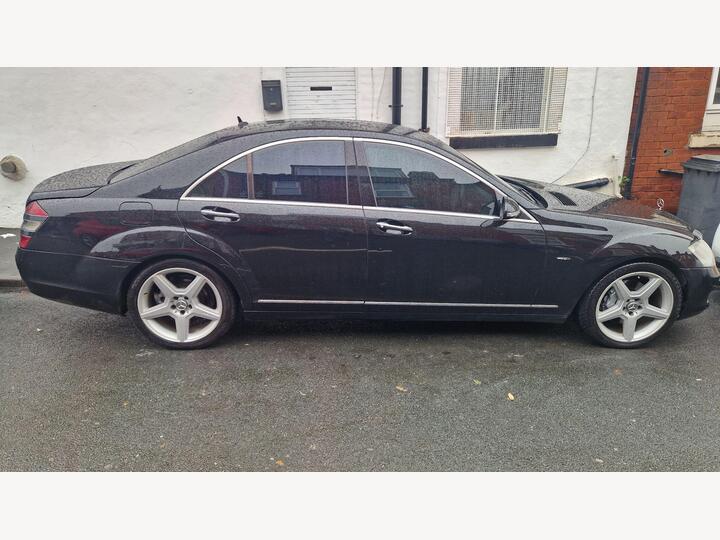 Mercedes-Benz S Class 3.0 S320 CDI V6 G-Tronic Euro 4 4dr Mercedes-Benz S Class 3.0 S320 CDI V6 G-Tronic Euro 4 4dr