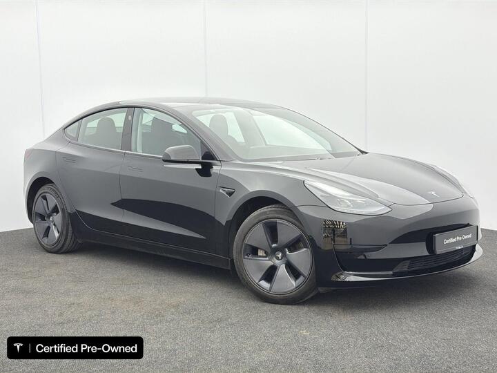 Tesla Model 3 Standard Range Plus Auto RWD 4dr