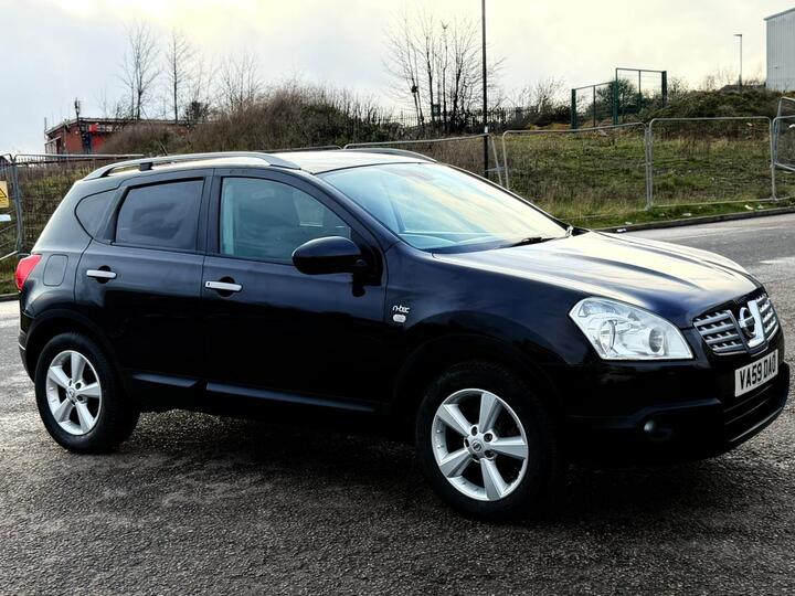 Nissan Qashqai 2.0 DCi N-tec 4WD 5dr Nissan Qashqai 2.0 DCi N-tec 4WD 5dr