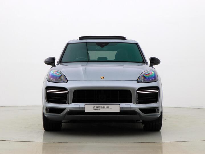 Porsche Cayenne 4.0 V8 E-Hybrid 14.1kWh Turbo S TiptronicS 4WD Euro 6 (s/s) 5dr