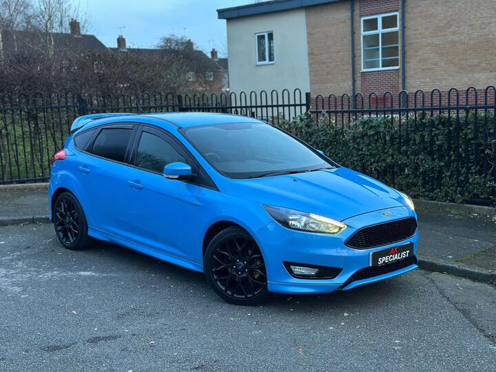Ford Focus 1.0T EcoBoost ST-Line Euro 6 (s/s) 5dr