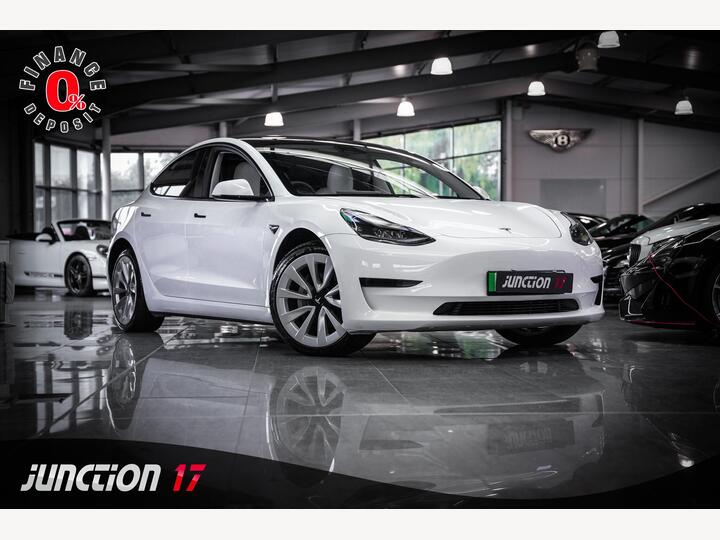 Tesla Model 3 Standard Range Plus Auto RWD 4dr