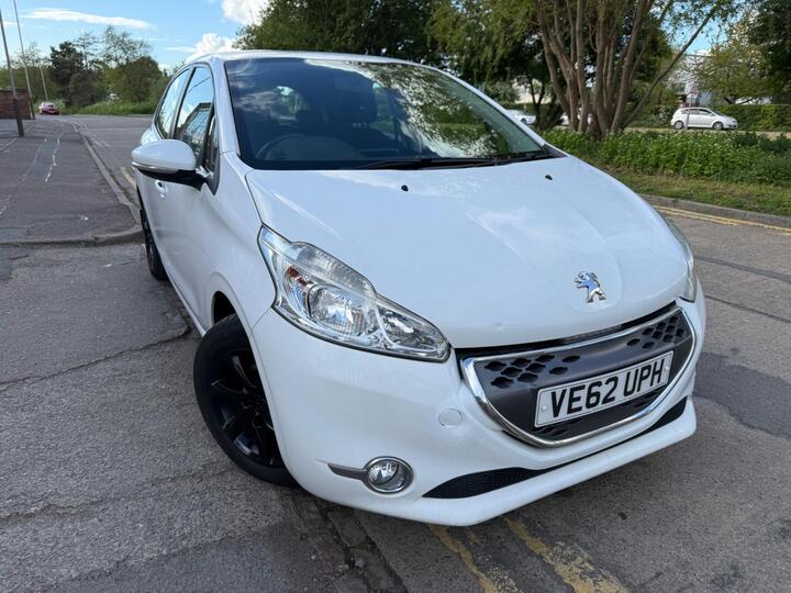 Peugeot 208 1.4 E-HDi Active EGC Euro 5 (s/s) 5dr