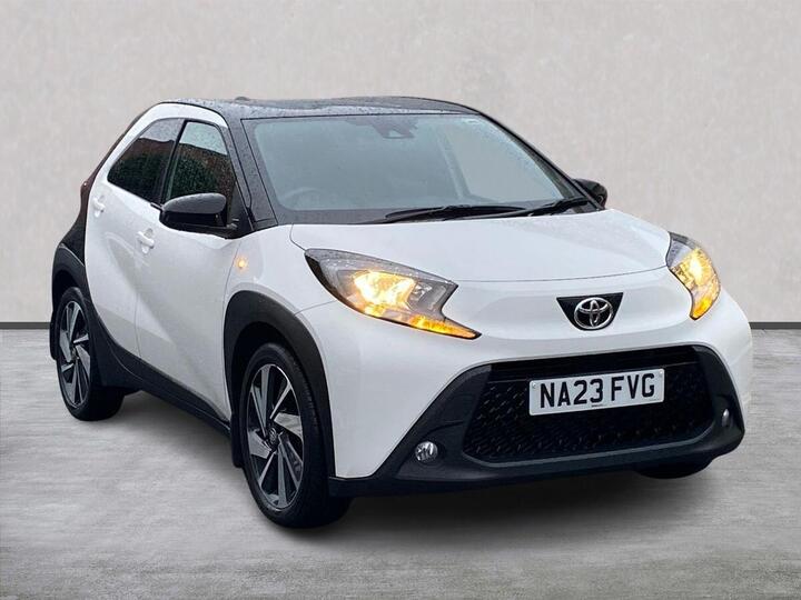 Toyota AYGO X 1.0 VVT-i Edge Euro 6 (s/s) 5dr Toyota AYGO X 1.0 VVT-i Edge Euro 6 (s/s) 5dr