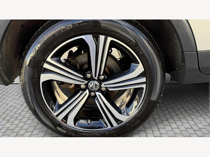 MG ZS HATCHBACK 1.0 T-GDI Excite Auto Euro 6 5dr