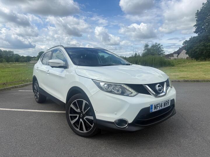 Nissan Qashqai 1.2 DIG-T Tekna 2WD Euro 5 (s/s) 5dr
