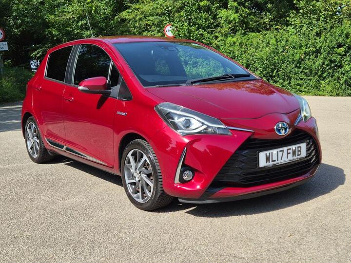 Toyota YARIS 1.5 VVT-h Excel E-CVT Euro 6 (s/s) 5dr (15in Alloy)