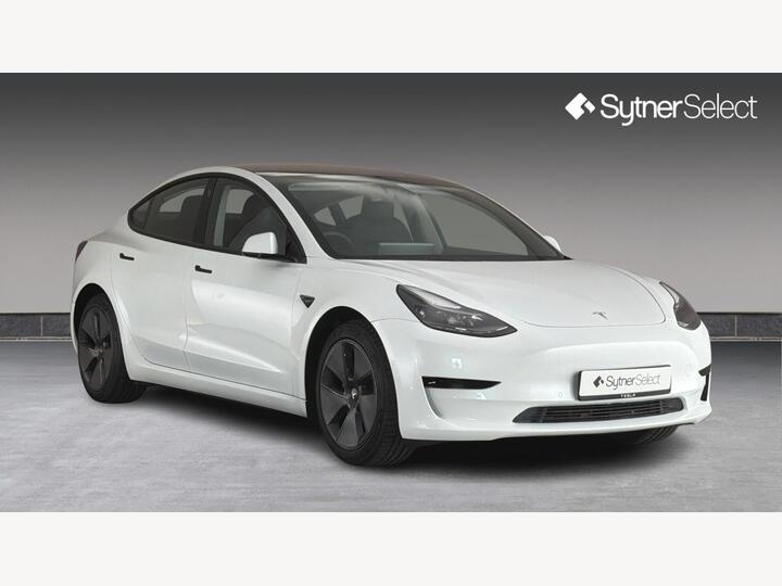 Tesla Model 3 Standard Range Plus Auto RWD 4dr