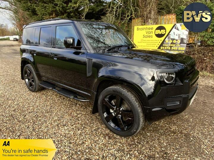 Land Rover DEFENDER 3.0 D250 MHEV X-Dynamic SE Auto 4WD Euro 6 (s/s) 5dr