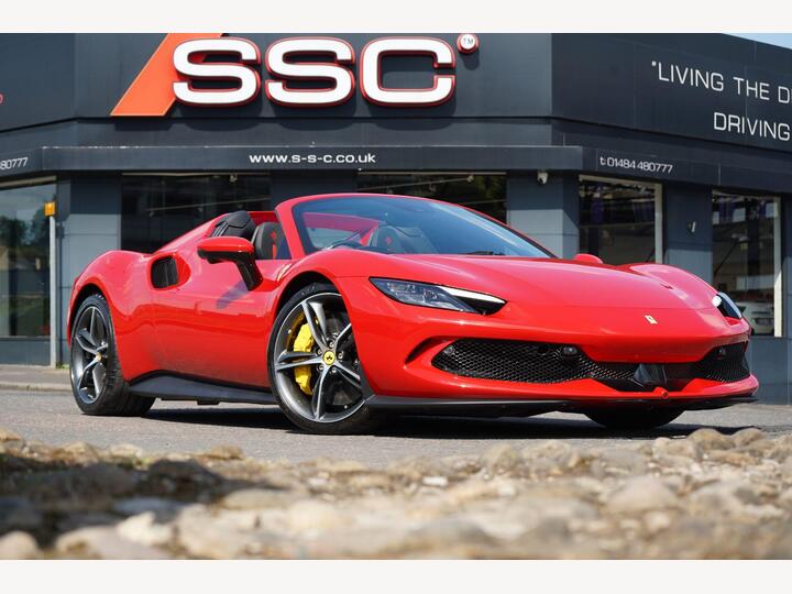 Ferrari 296 GTS 3.0T V6 7.45kWh Spider F1 DCT Euro 6 (s/s) 2dr Ferrari 296 GTS 3.0T V6 7.45kWh Spider F1 DCT Euro 6 (s/s) 2dr