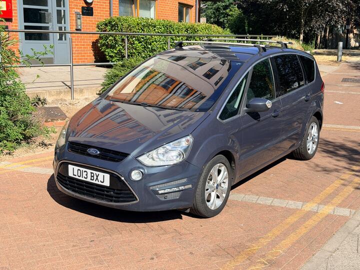 Ford S-Max 2.0 TDCi Titanium Powershift Euro 5 5dr