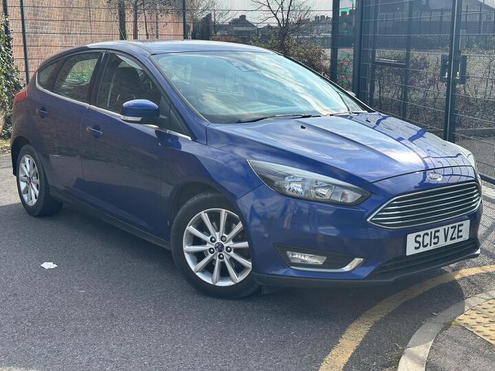 Ford Focus 1.6 Titanium Powershift Euro 6 5dr