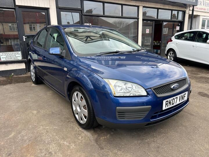 Ford Focus 1.6 LX 5dr