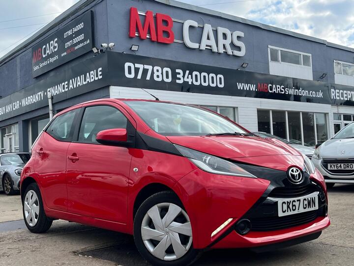 Toyota AYGO 1.0 VVT-i X-play Euro 6 5dr