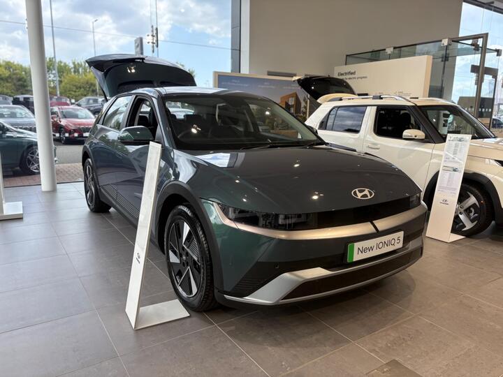Hyundai IONIQ5 84kWh Premium Auto 5dr