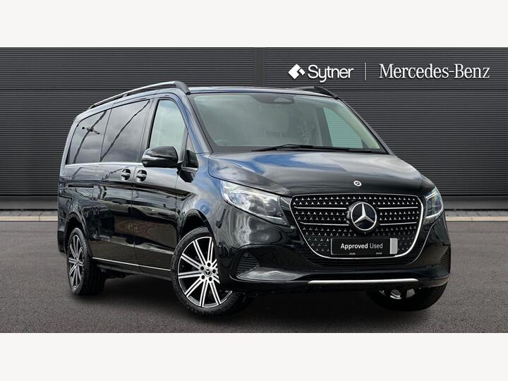 Mercedes-Benz V Class 2.0 V220d Premium G-Tronic+ Euro 6 (s/s) 5dr (8 Seat, Extra Long)