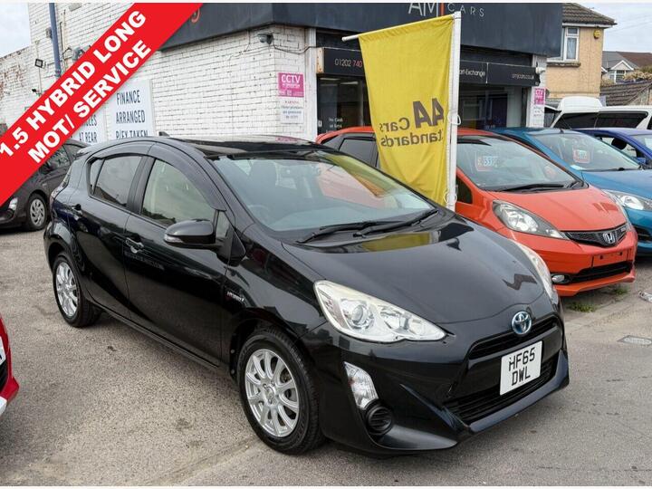 Toyota AQUA 1.5 Hybrid Automatic Petrol Black 5dr HYBRID/ NEW MOT/ SERVICE