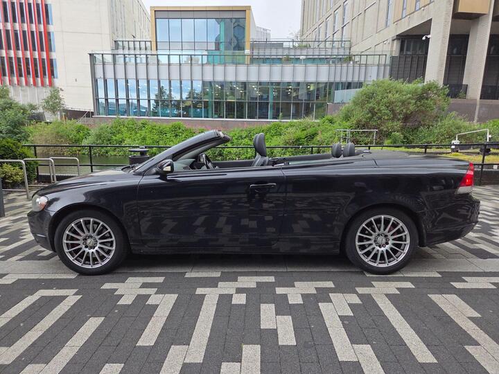 Volvo C70 2.4i SE Geartronic 2dr