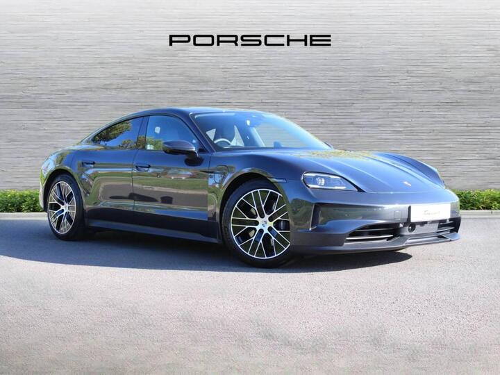 Porsche Taycan Performance Plus 105kWh Auto RWD 4dr (11kW Charger)