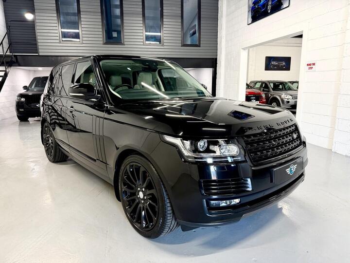 Land Rover RANGE ROVER 3.0 TD V6 Vogue Auto 4WD Euro 6 (s/s) 5dr