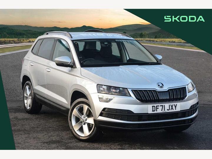 Skoda Karoq 1.0 TSI SE Euro 6 (s/s) 5dr Skoda Karoq 1.0 TSI SE Euro 6 (s/s) 5dr