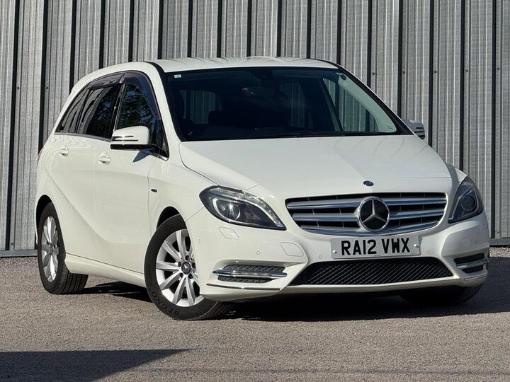 Mercedes-Benz B Class 1.6 B180 BlueEfficiency SE 7G-DCT Euro 5 (s/s) 5dr