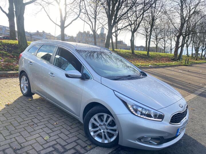 Kia Ceed 1.6 CRDi EcoDynamics 3 Sportswagon Euro 5 (s/s) 5dr