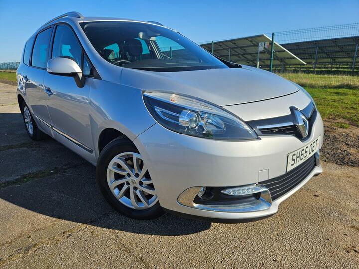 Renault Grand Scenic 1.5 DCi Dynamique Nav Euro 6 (s/s) 5dr Renault Grand Scenic 1.5 DCi Dynamique Nav Euro 6 (s/s) 5dr