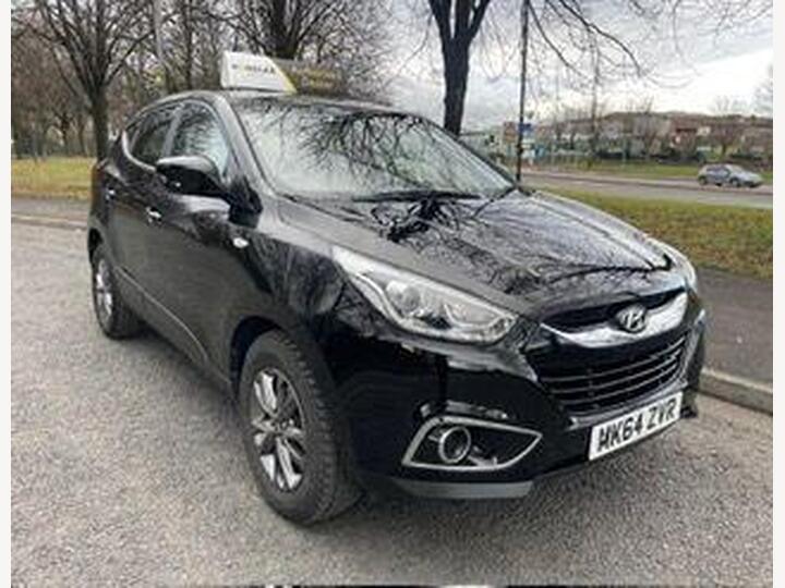 Hyundai Ix35 1.7 CRDi S Euro 5 (s/s) 5dr Hyundai Ix35 1.7 CRDi S Euro 5 (s/s) 5dr