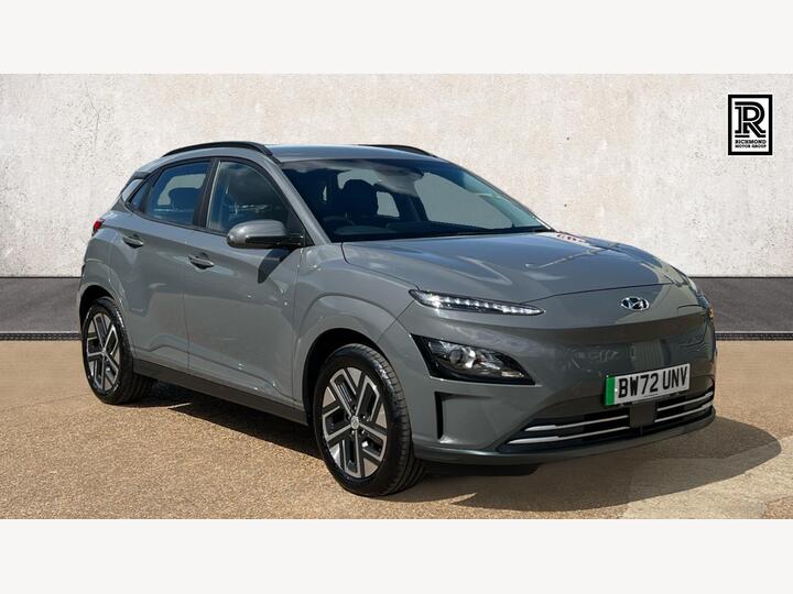 Hyundai KONA 39kWh SE Connect Auto 5dr (10.5kW Charger)