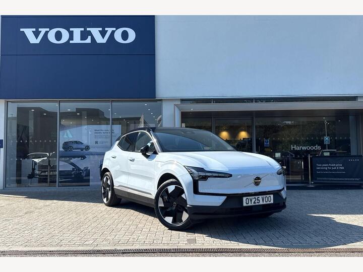 Volvo EX30 Single Motor Extended Range 69kWh Plus Auto 5dr