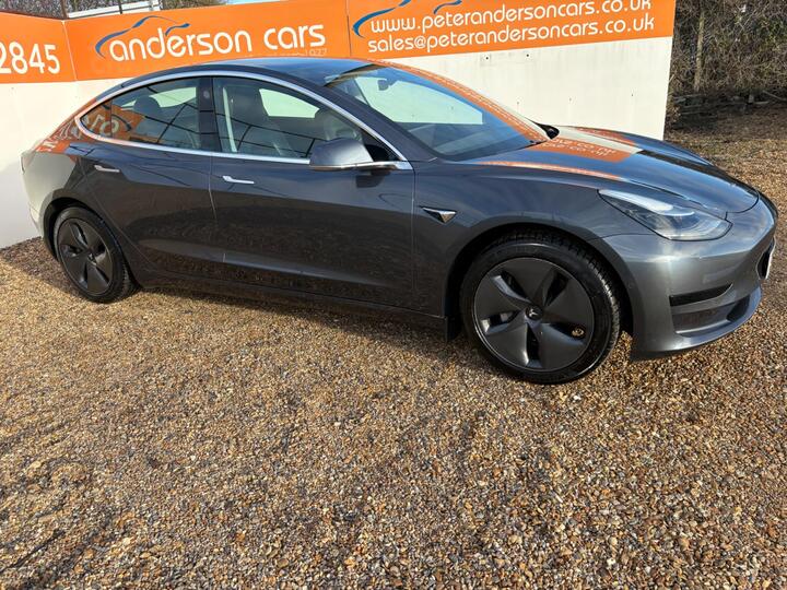 Tesla Model 3 Standard Range Plus Auto RWD 4dr