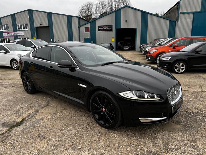 Jaguar XF 2.2d Portfolio Auto Euro 5 (s/s) 4dr