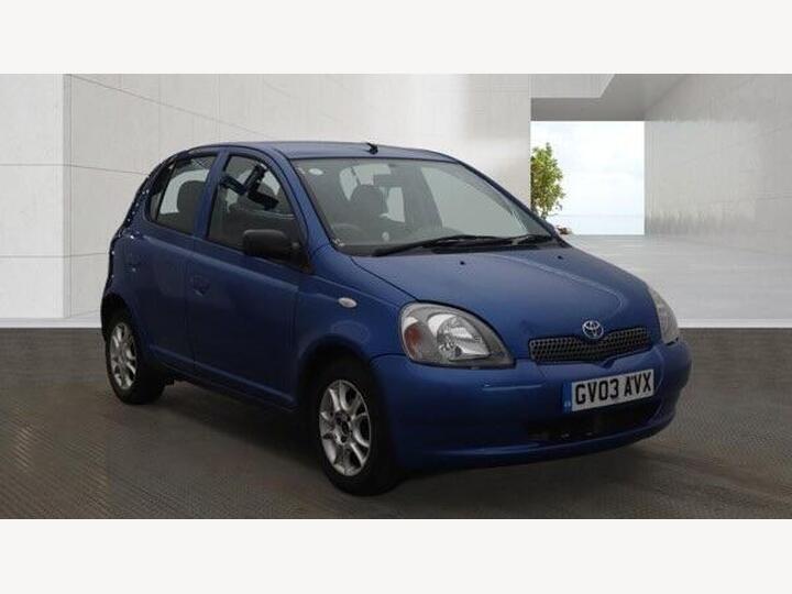 Toyota Yaris 1.0 VVT-i Colour Collection 5dr