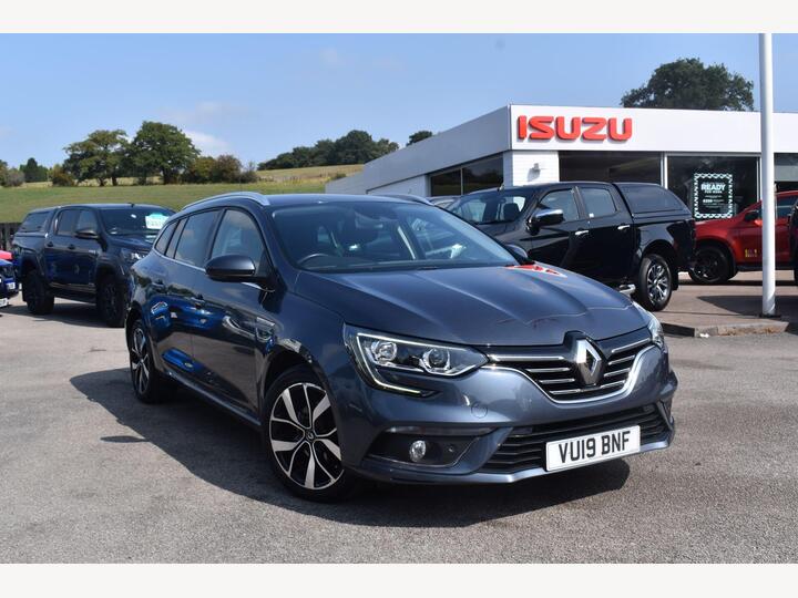 Renault Megane 1.3 TCe Iconic Sport Tourer Euro 6 (s/s) 5dr Renault Megane 1.3 TCe Iconic Sport Tourer Euro 6 (s/s) 5dr