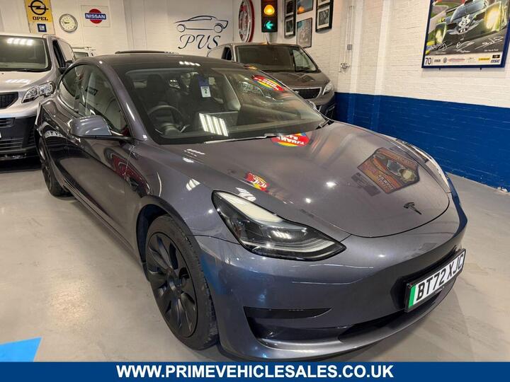 Tesla Model 3 Auto RWD 4dr