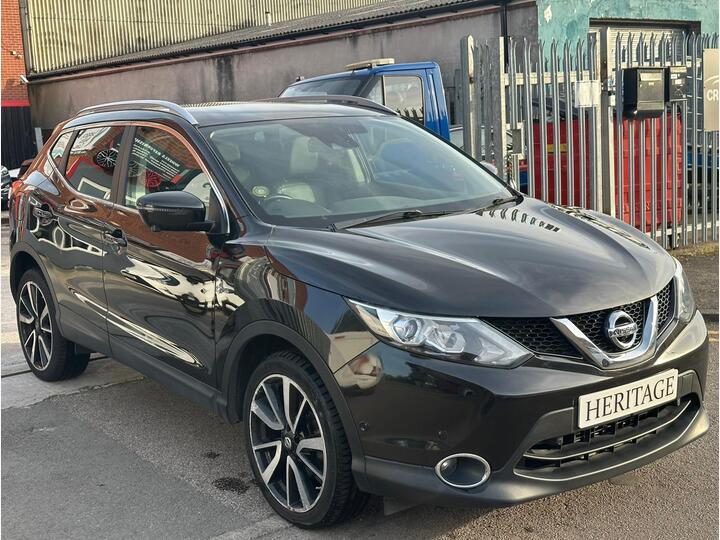 Nissan Qashqai 1.6 DIG-T Tekna 2WD Euro 6 (s/s) 5dr