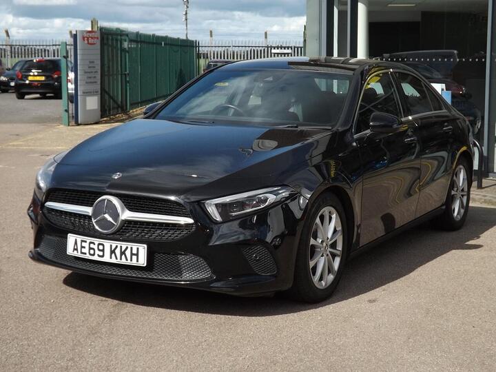Mercedes-Benz A Class 1.5 A180d Sport (Premium Plus) 7G-DCT Euro 6 (s/s) 4dr