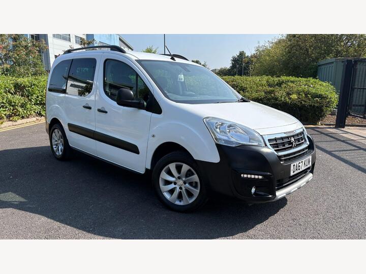 Peugeot Partner Tepee 1.2 PureTech Outdoor Euro 6 (s/s) 5dr