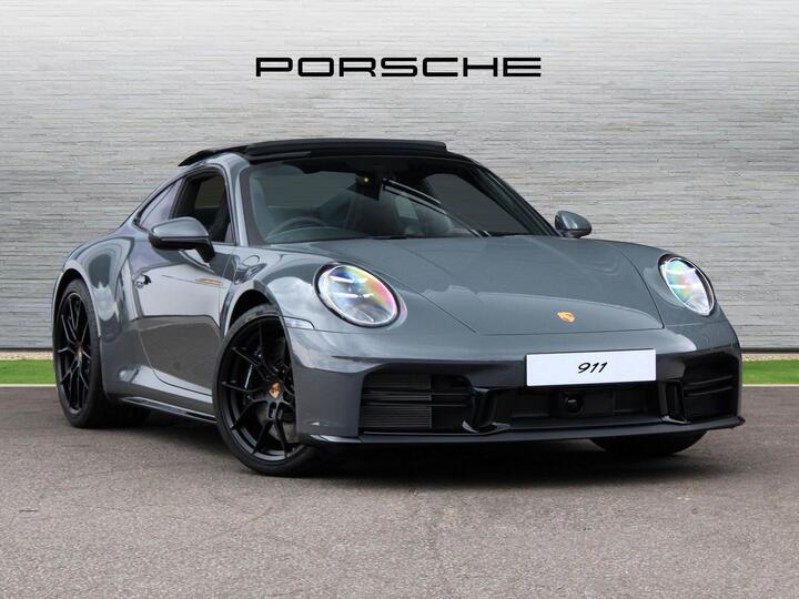 Porsche 911 S 2dr PDK