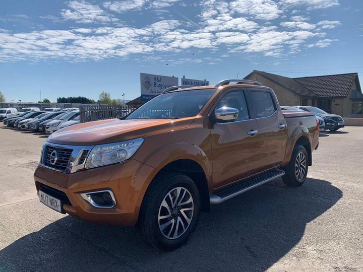 Nissan NAVARA 2.3 DCi Tekna 4WD Euro 6 (s/s) 4dr