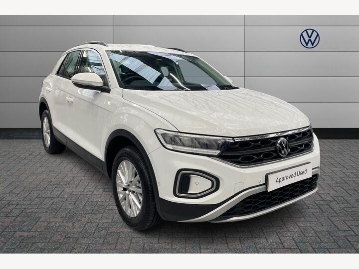 Volkswagen T-roc 1.5 TSI Life DSG Euro 6 (s/s) 5dr Volkswagen T-roc 1.5 TSI Life DSG Euro 6 (s/s) 5dr