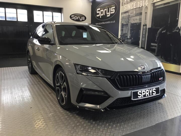 Skoda Octavia 2.0 TSI VRS DSG Euro 6 (s/s) 5dr