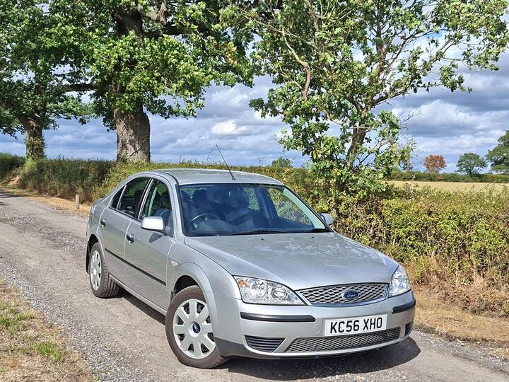 Ford Mondeo 1.8 LX 5dr