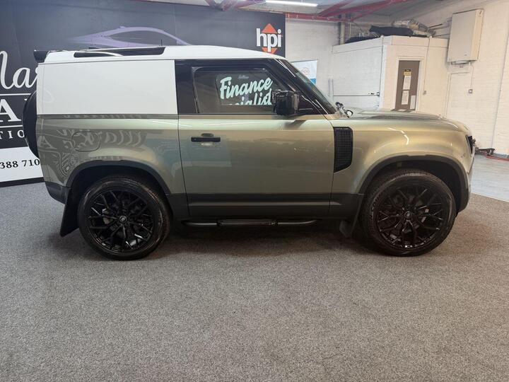 Land Rover DEFENDER 3.0 D250 MHEV Hard Top SUV Auto 4WD SWB Euro 6 (s/s) 3dr